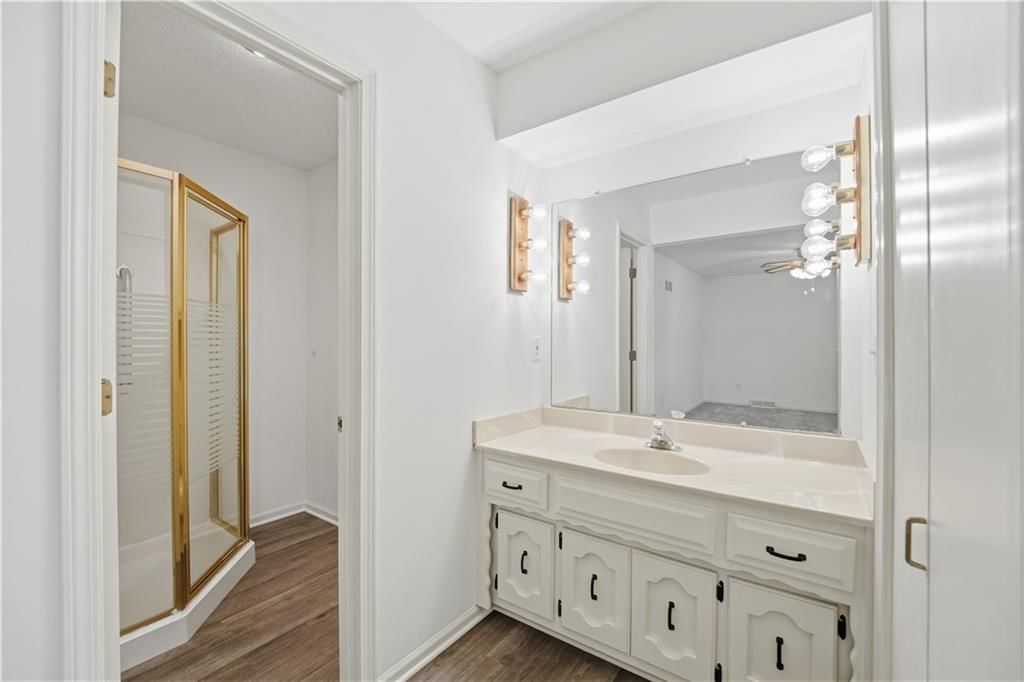 600 NE Golfview Drive — photo 23