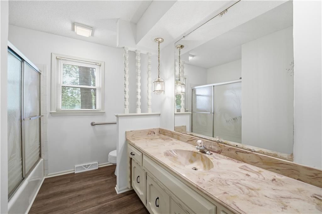 600 NE Golfview Drive — photo 28