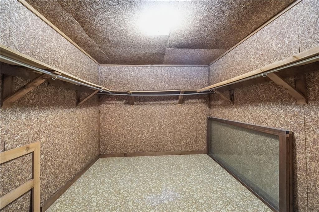 600 NE Golfview Drive — photo 32