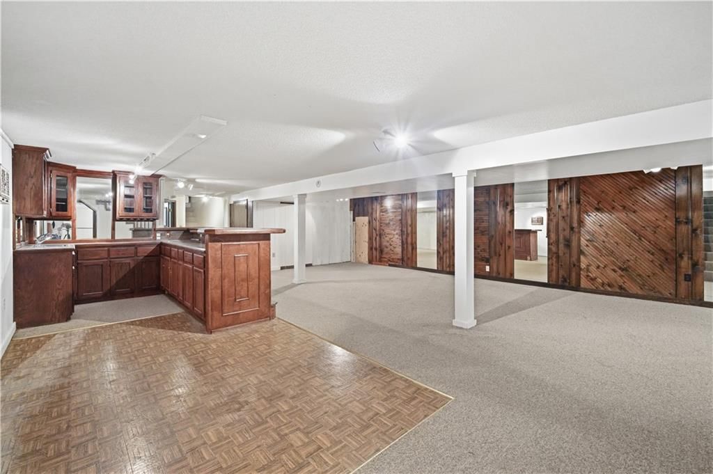 600 NE Golfview Drive — photo 36
