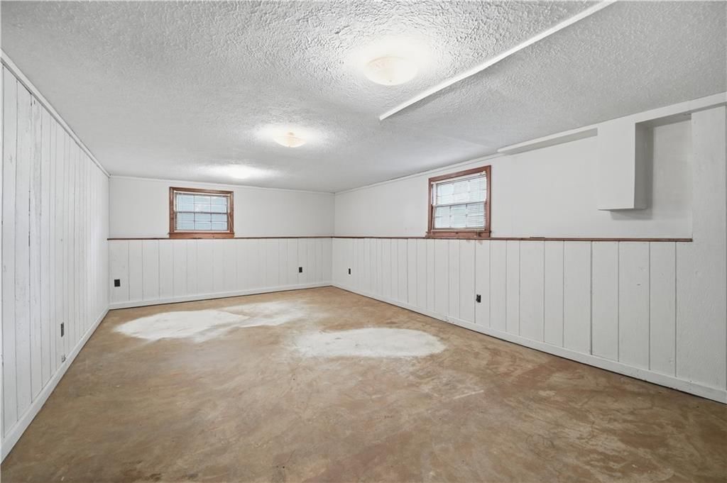 600 NE Golfview Drive — photo 41