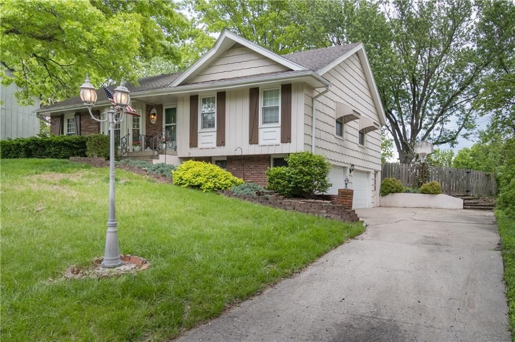 6807 NW Birch Lane — photo 3