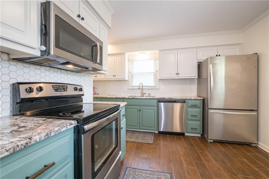 6807 NW Birch Lane — photo 16
