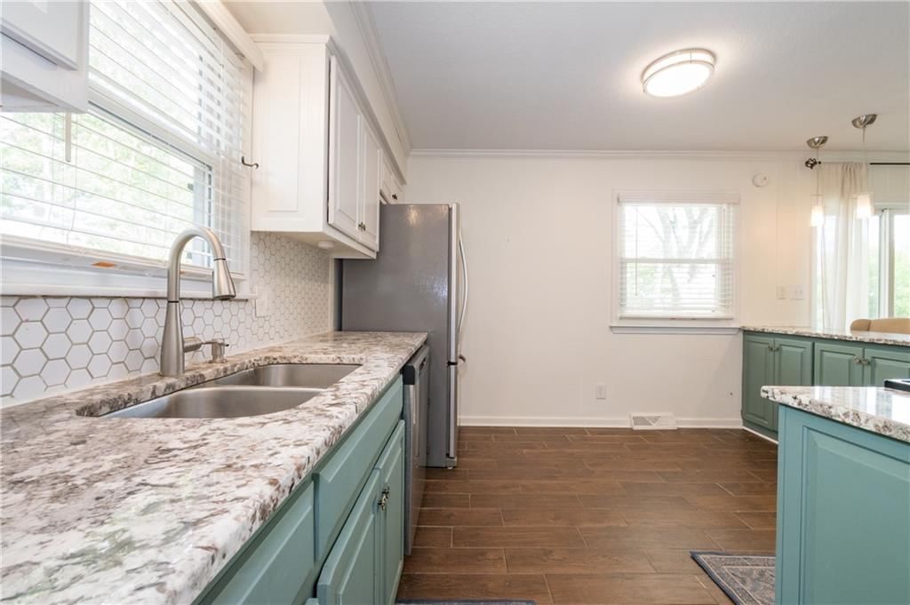 6807 NW Birch Lane — photo 18
