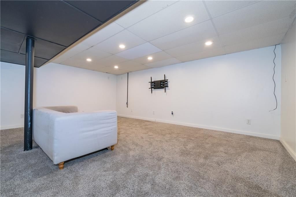 6807 NW Birch Lane — photo 40
