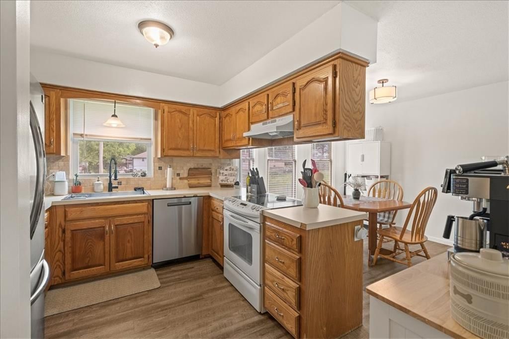 21430 W 181st Terrace — photo 11