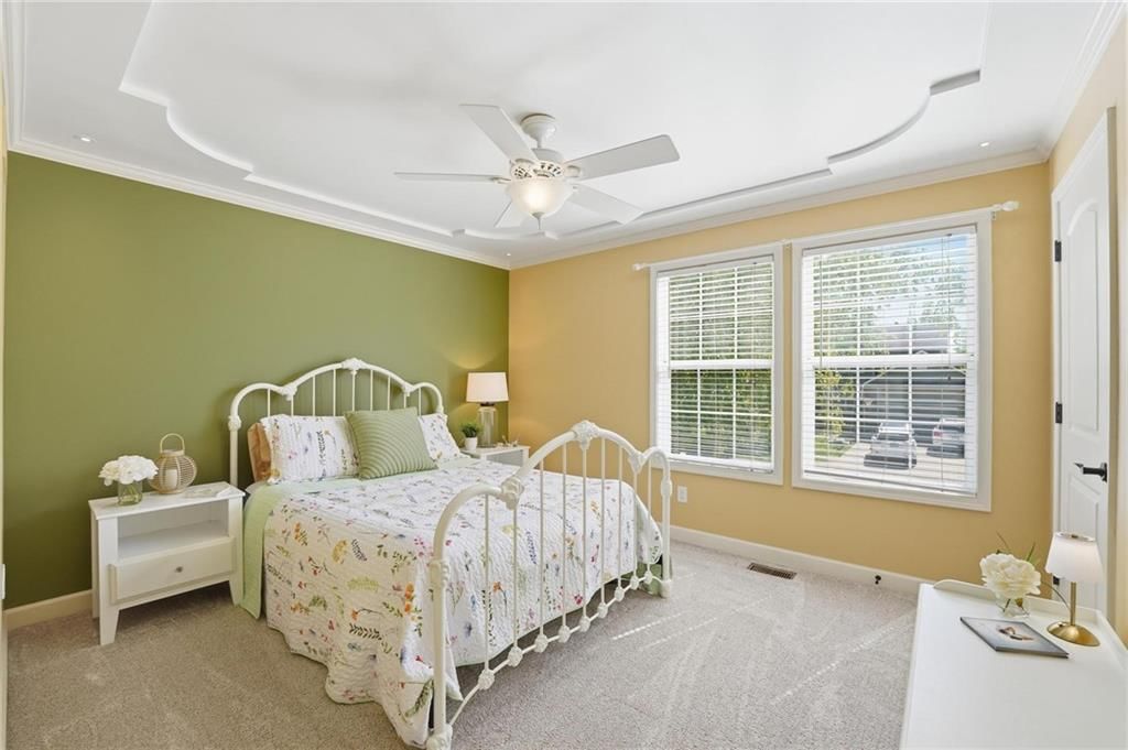 516 NE Topaz Drive — photo 29