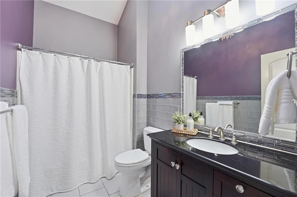 516 NE Topaz Drive — photo 34