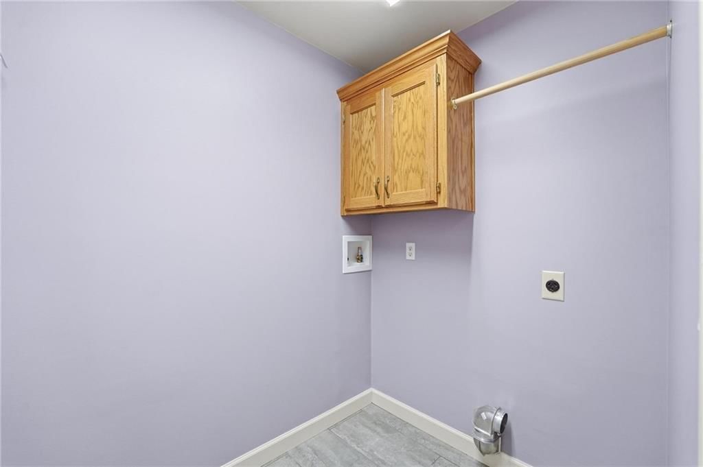 516 NE Topaz Drive — photo 35
