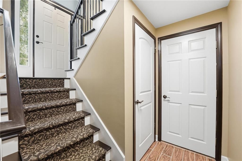 516 NE Topaz Drive — photo 36