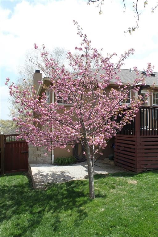 516 NE Topaz Drive — photo 62