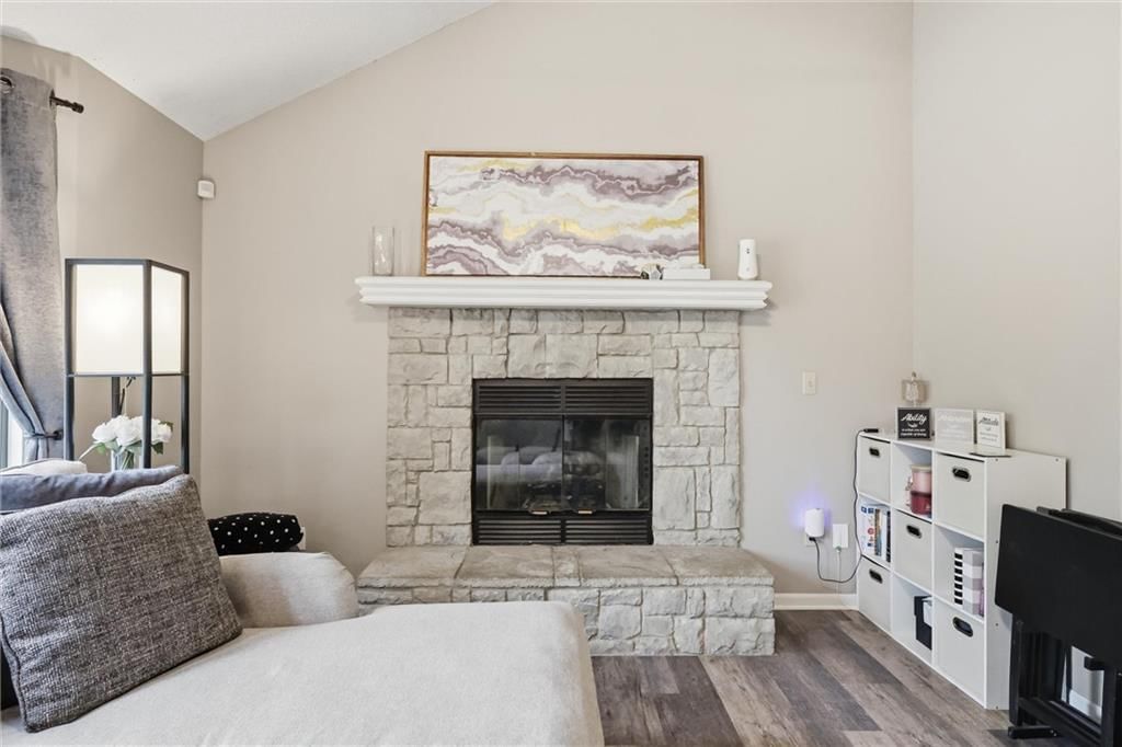 312 SE Onyx Drive — photo 7