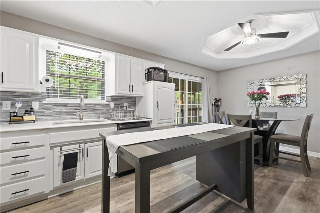 312 SE Onyx Drive — photo 12