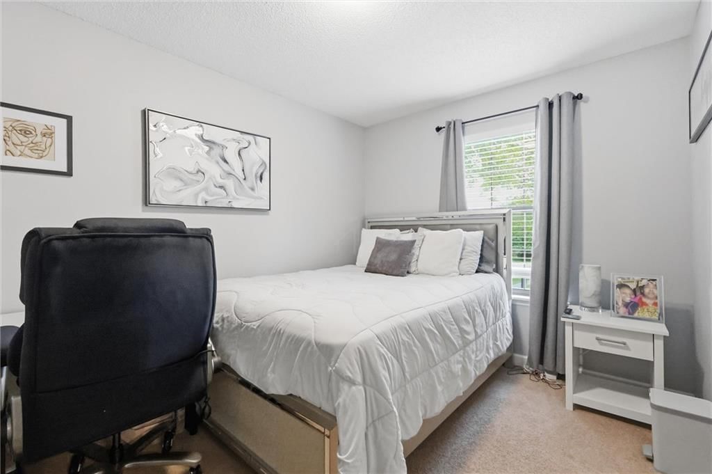 312 SE Onyx Drive — photo 23