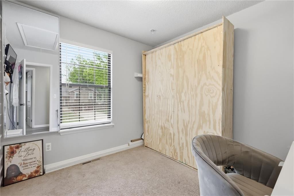 312 SE Onyx Drive — photo 26
