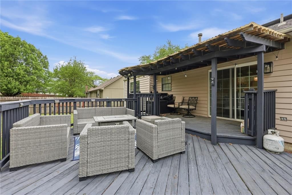 312 SE Onyx Drive — photo 36