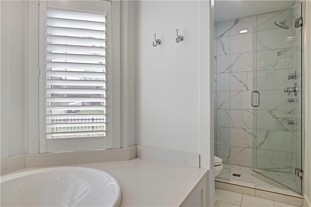 12321 Fairway Road — photo 24