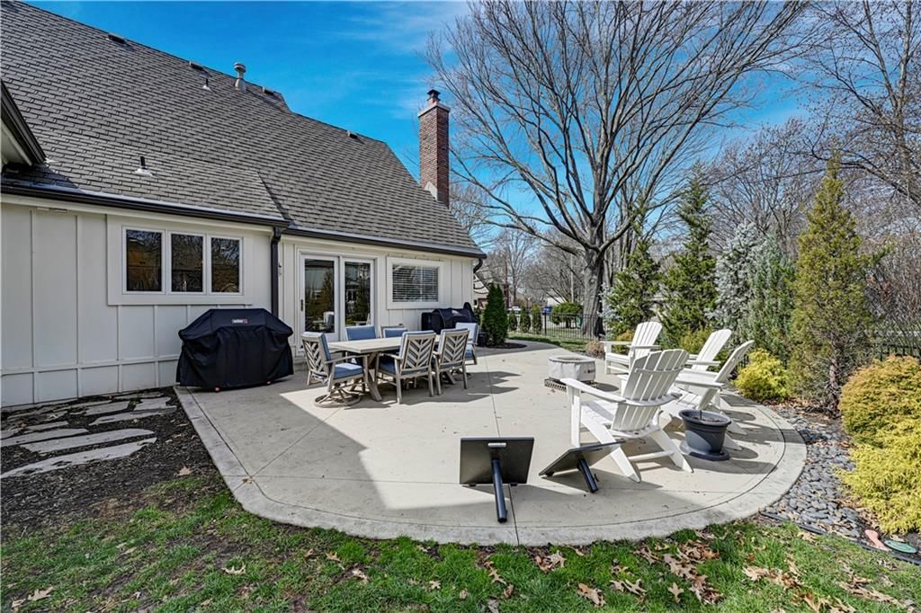12321 Fairway Road — photo 60
