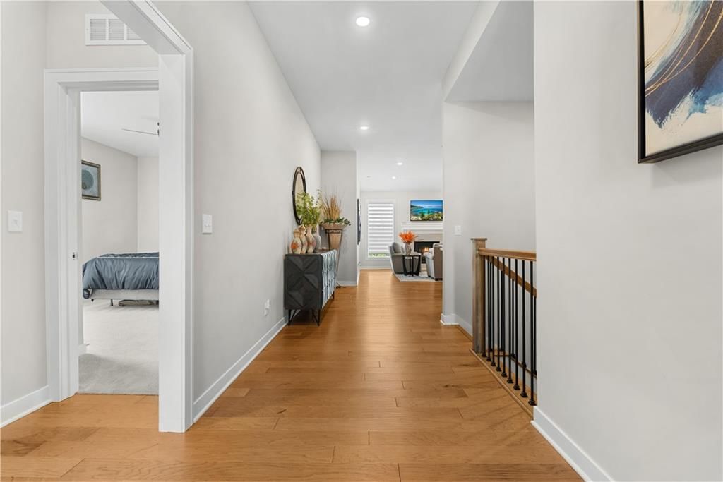 202 NW Joshua Drive — photo 7