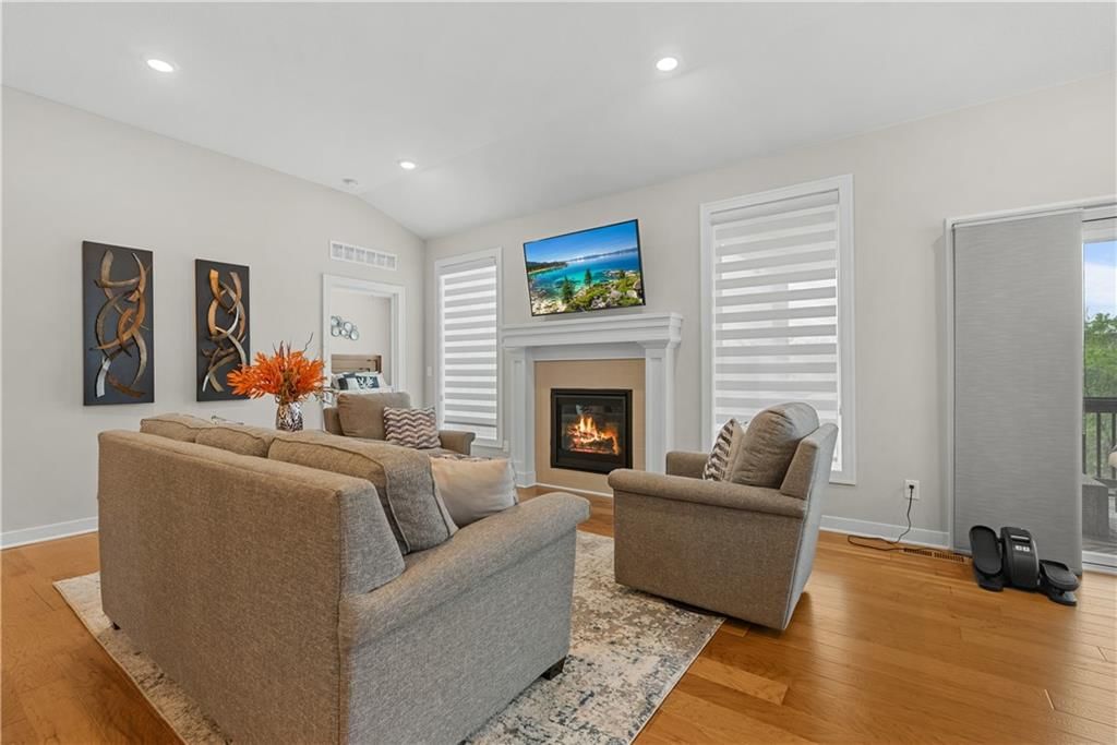 202 NW Joshua Drive — photo 13