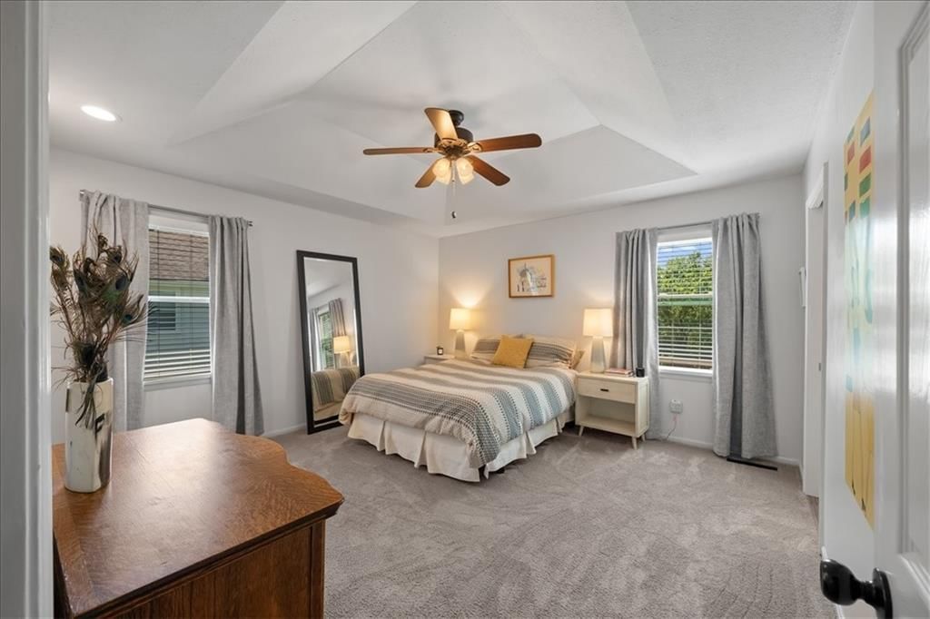 300 SE Brownfield Drive — photo 14