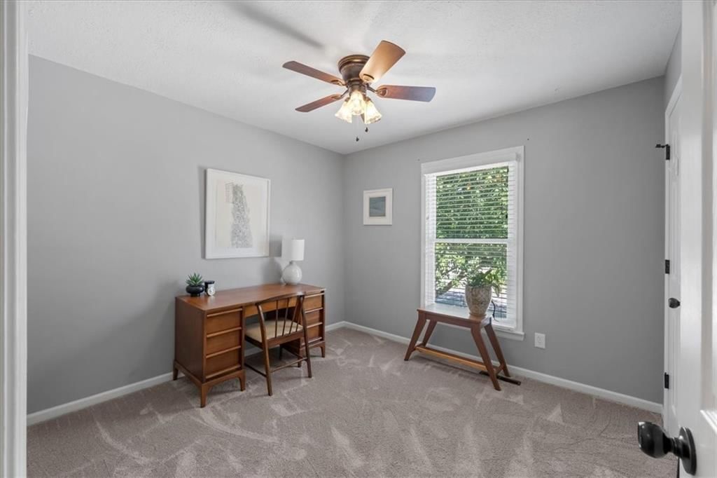 300 SE Brownfield Drive — photo 19