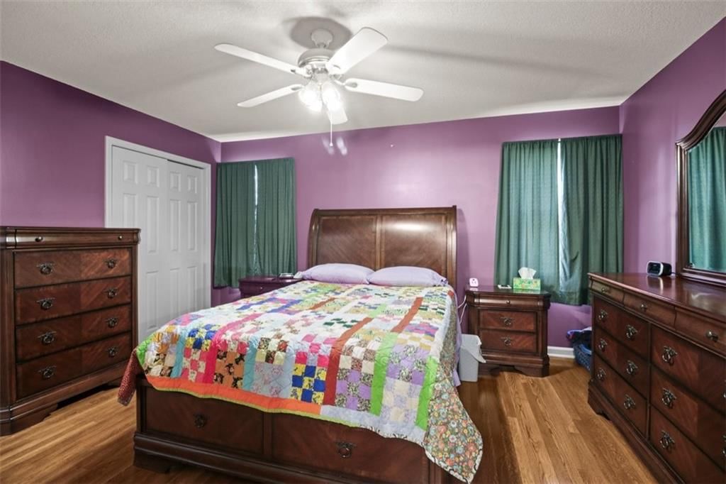 310 E Orchard Street — photo 17