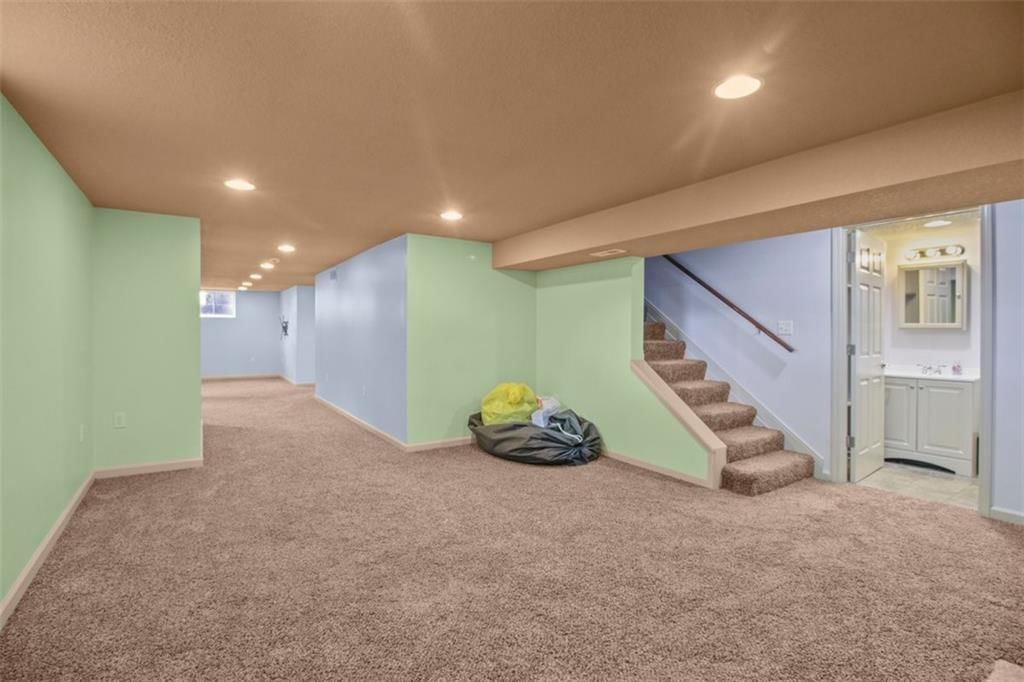 310 E Orchard Street — photo 22