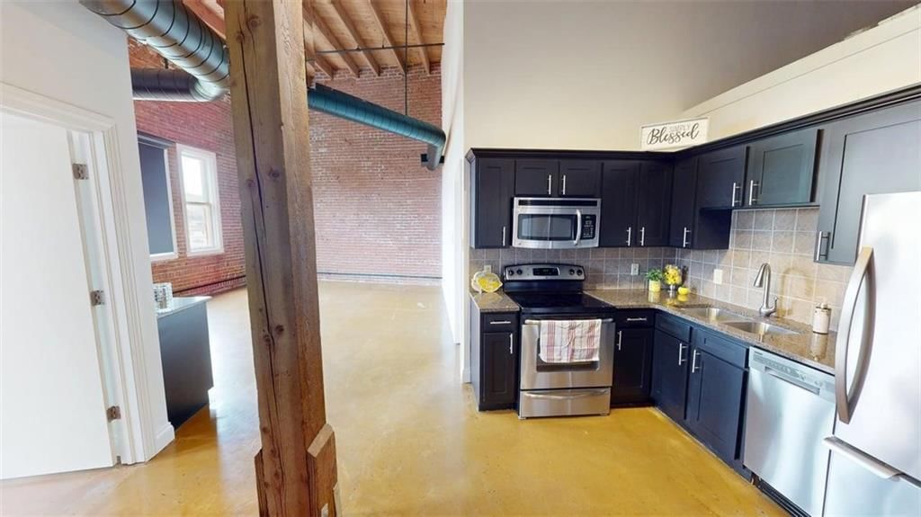 510 Delaware Street — photo 3