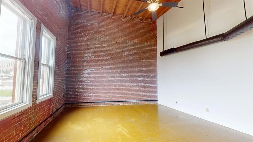 510 Delaware Street — photo 12
