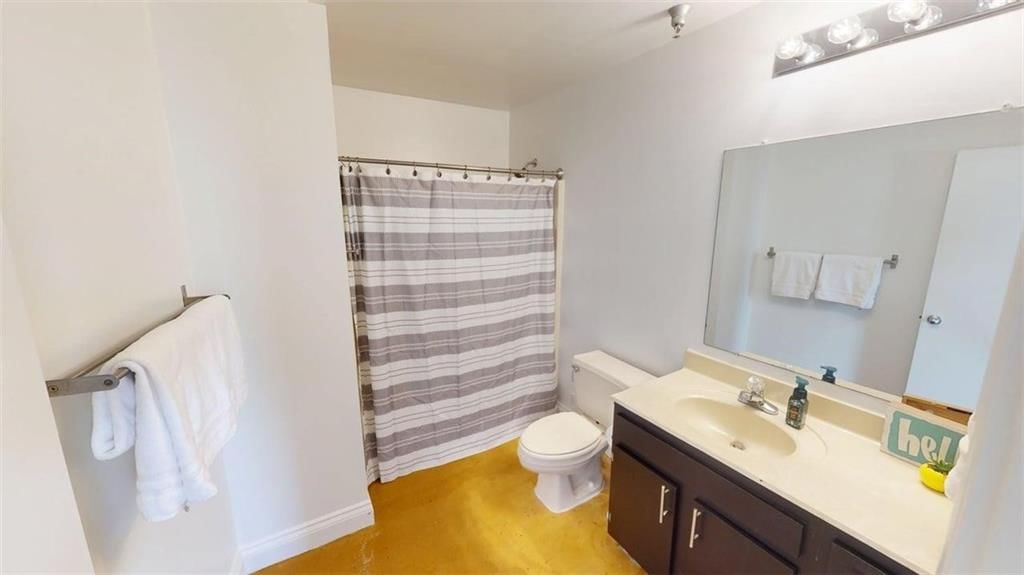 510 Delaware Street — photo 27