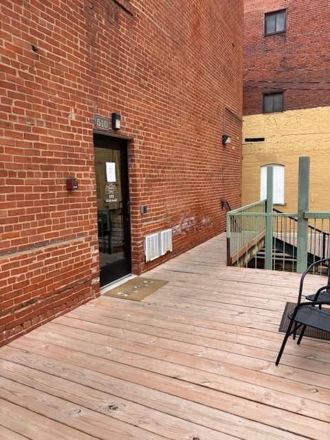 510 Delaware Street — photo 36