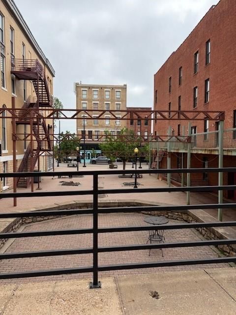 510 Delaware Street — photo 42