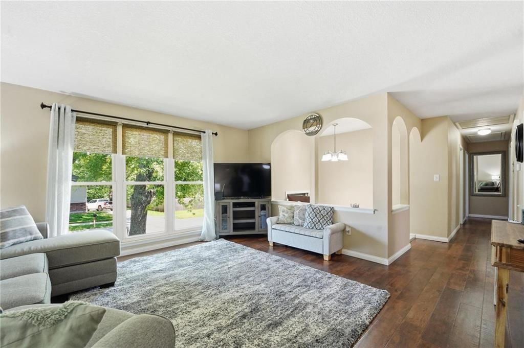 212 S Downey Avenue — photo 8