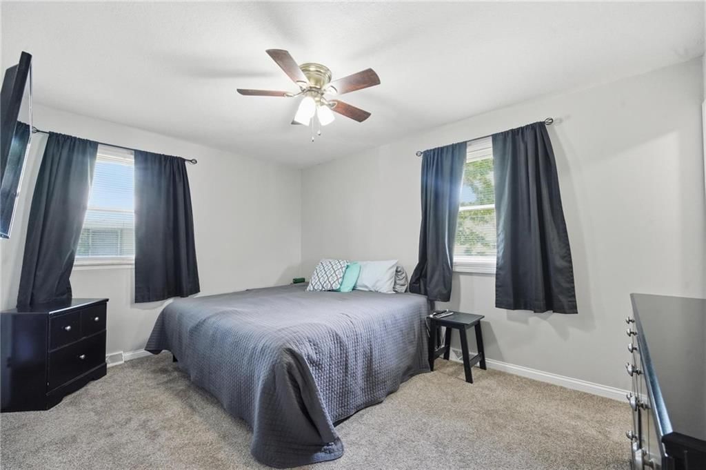 212 S Downey Avenue — photo 19