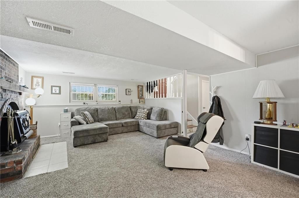 212 S Downey Avenue — photo 28