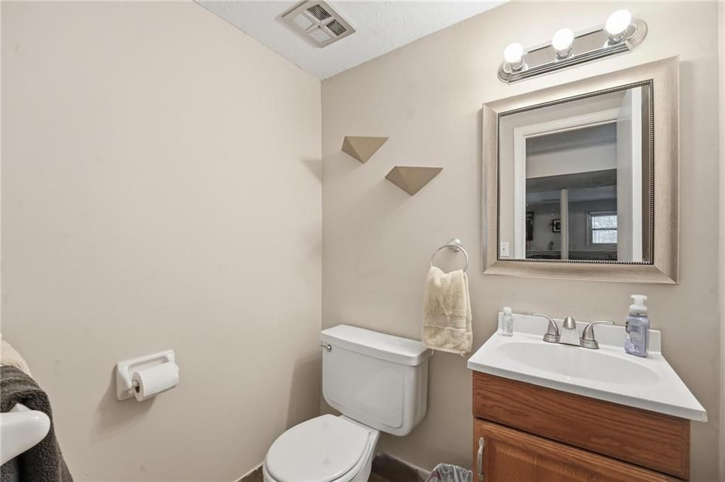 212 S Downey Avenue — photo 30