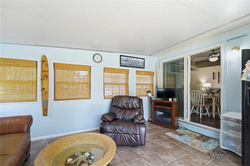 212 S Downey Avenue — photo 32