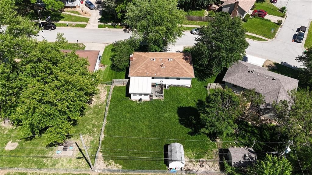 212 S Downey Avenue — photo 43