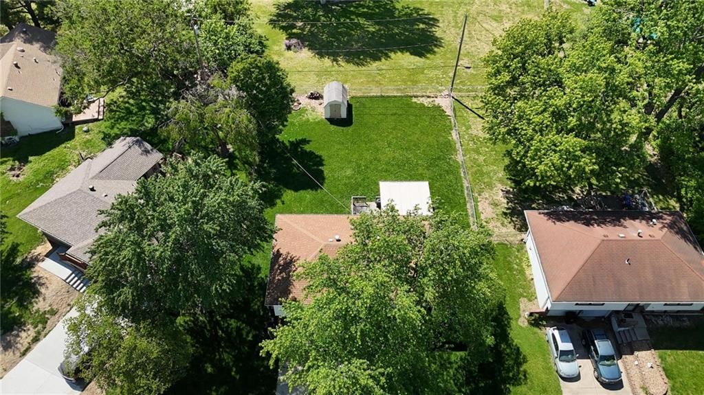 212 S Downey Avenue — photo 46