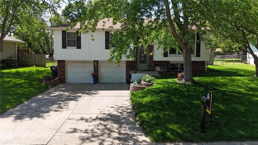 212 S Downey Avenue — photo 48