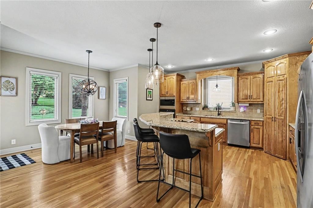 16416 Birch Street — photo 13