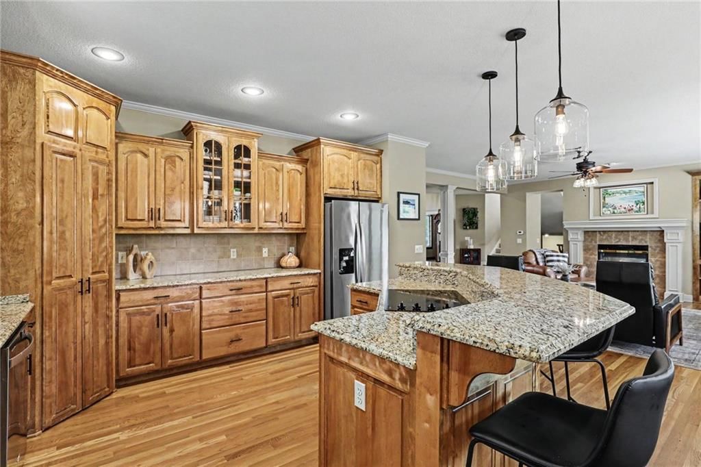 16416 Birch Street — photo 17