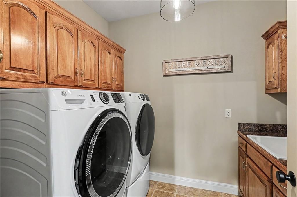 16416 Birch Street — photo 20