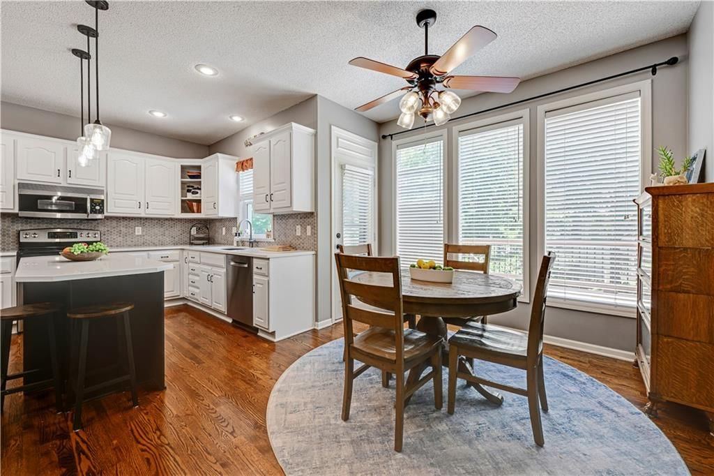 12141 S Rene Street — photo 15