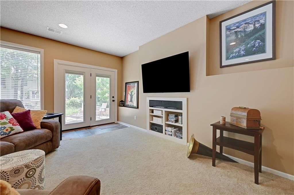 12141 S Rene Street — photo 38