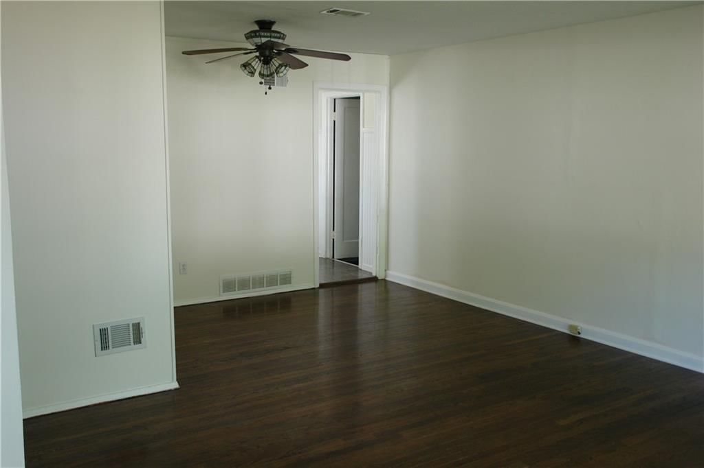 8212 Mackey Street — photo 4