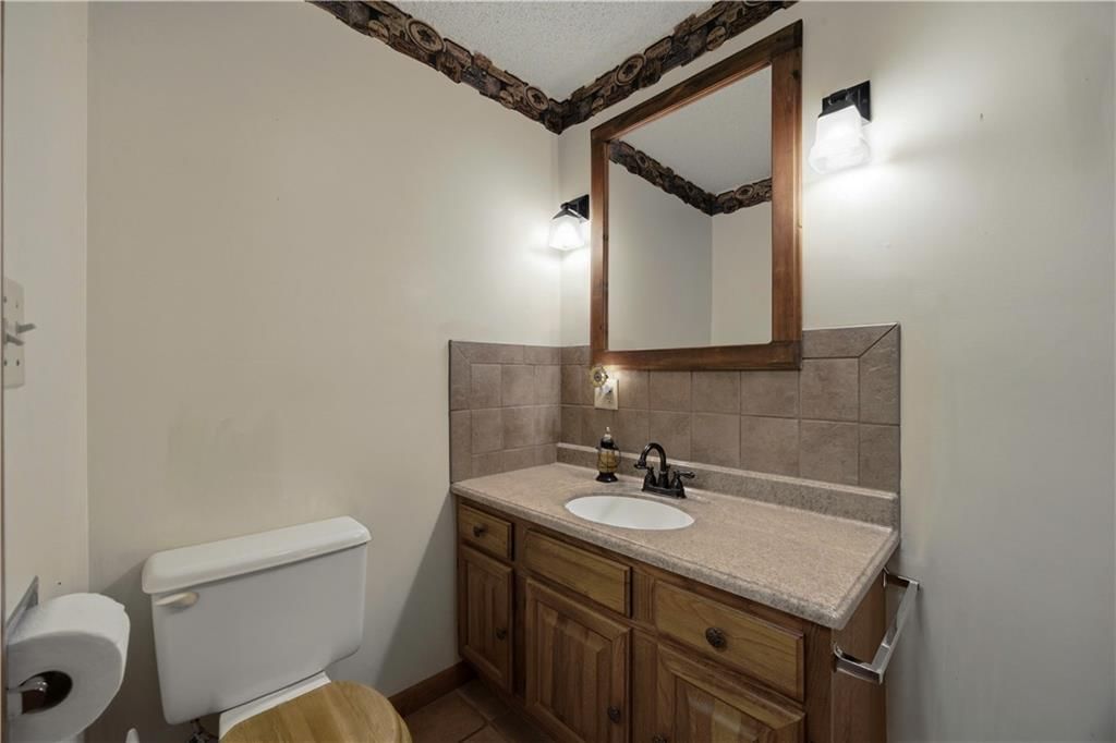 1136 Monroe Street — photo 23