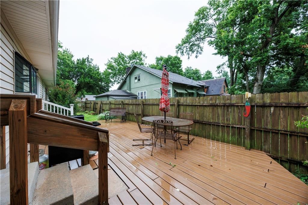 1136 Monroe Street — photo 29