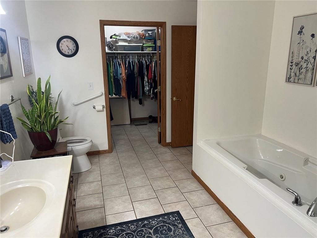 303 High Street — photo 28